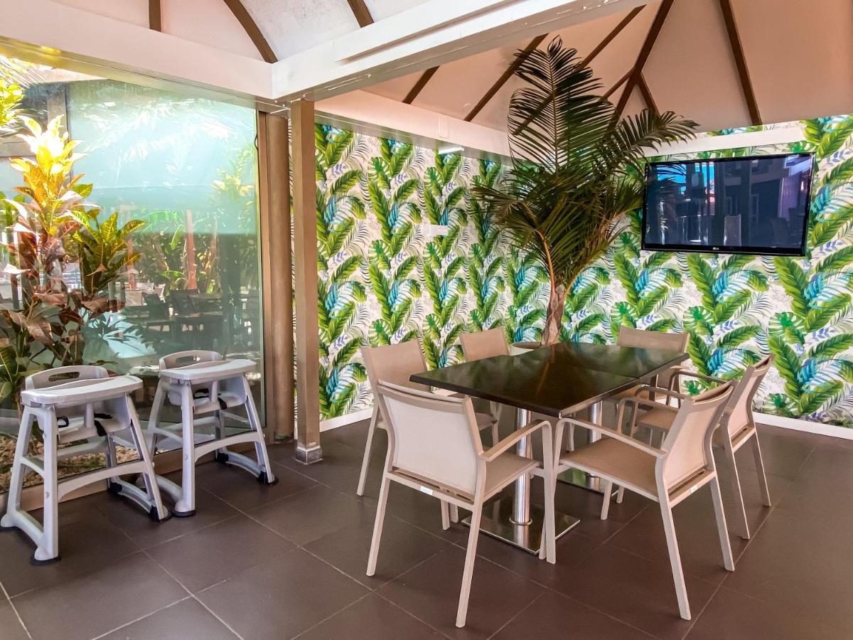 Cordial Sandy Golf Apartment